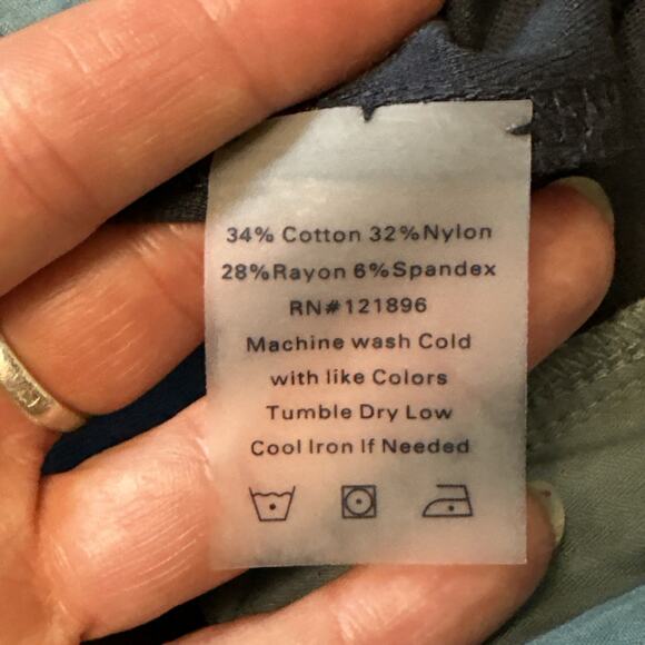 Title‎ Nine Women's Navy Blue Cargo Stretch Skirt Size 4 - Picture 6 of 8